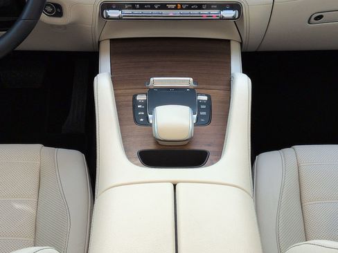 Used 2023 Mercedes-Benz GLE 350 4MATIC image 19