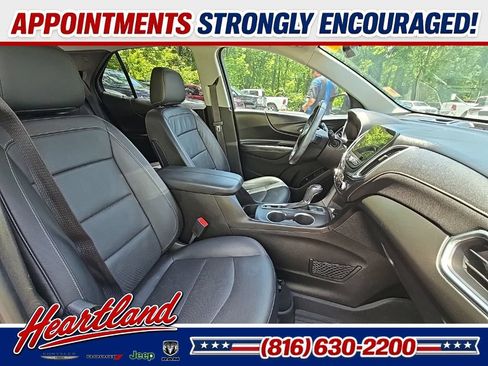 Used 2018 Chevrolet Equinox Premier AWD/4WD image 16