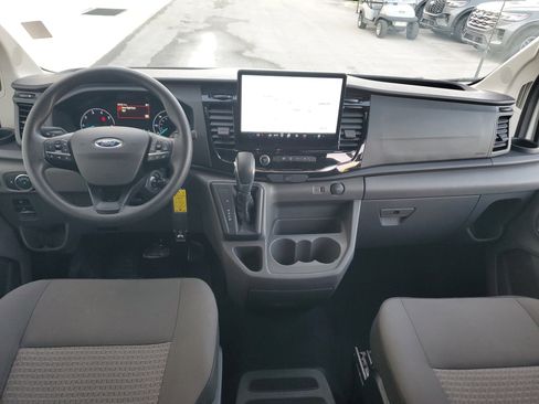 Used 2023 Ford Transit 350 XLT image 18