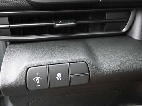 New 2026 Hyundai Elantra SEL Sport FWD image 22