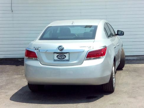 Used 2011 Buick LaCrosse CXL FWD image 3