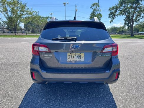 Used 2019 Subaru Outback 2.5i Premium AWD/4WD image 6
