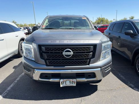 Certified 2023 Nissan Titan SV RWD image 3