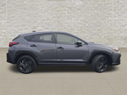 Used 2024 Subaru Crosstrek 2.0i AWD/4WD image 8