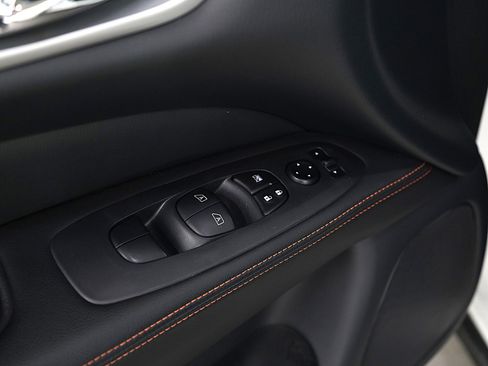 Used 2020 Nissan Pathfinder SV w/ Rock Creek Edition image 20