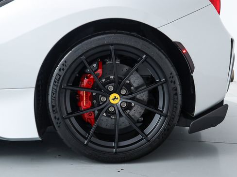 Certified 2019 Ferrari 488 Pista Coupe image 42