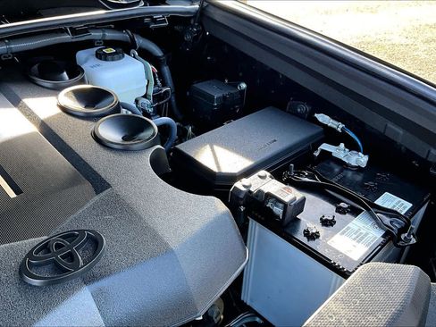 Used 2024 Toyota 4Runner SR5 Premium image 32