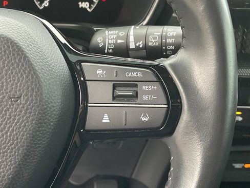 Used 2023 Honda CR-V EX-L image 32