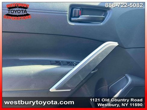 Used 2023 Toyota Corolla Cross S image 19