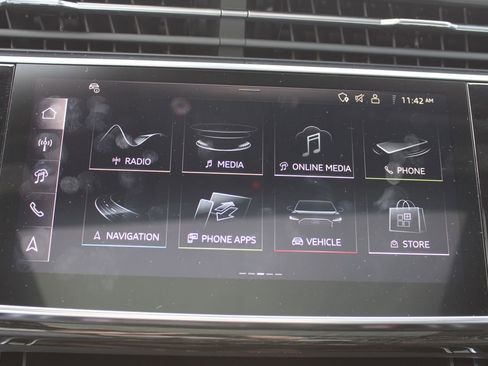 Certified 2025 Audi Q7 2.0T Premium Plus image 14