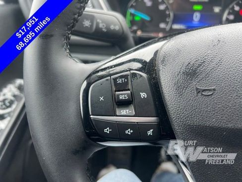 Used 2022 Ford Escape SEL w/ Class II Trailer Tow Package image 14