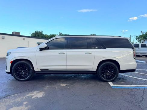 Used 2021 Cadillac Escalade ESV Sport Platinum AWD/4WD image 5