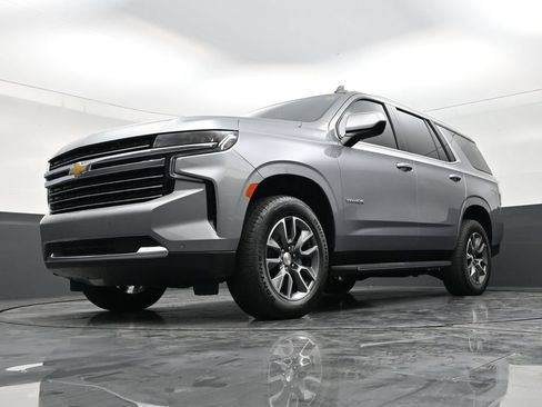 Used 2024 Chevrolet Tahoe LT RWD image 17