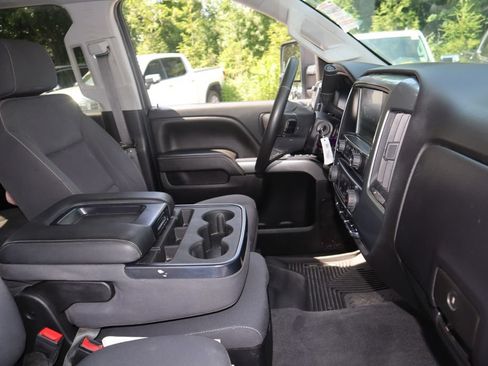 Used 2019 Chevrolet Silverado 2500 LT AWD/4WD image 26