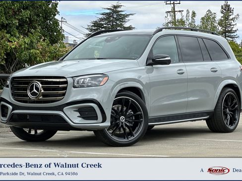 New 2025 Mercedes-Benz GLS 580 4MATIC image 1