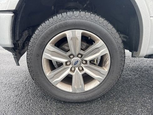 Used 2019 Ford F150 Platinum image 7