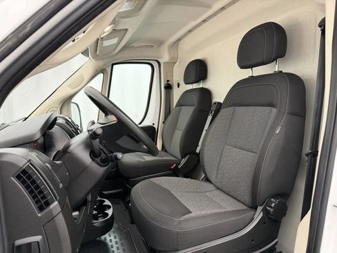 Used 2021 RAM ProMaster 2500 FWD image 11