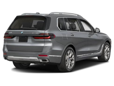 New 2026 BMW X7 M60i AWD/4WD image 2
