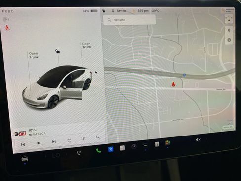 Used 2021 Tesla Model 3 Standard Range Plus image 15