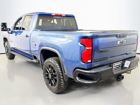 Used 2026 Chevrolet Silverado 2500 LTZ w/ LTZ Plus Package AWD/4WD image 6