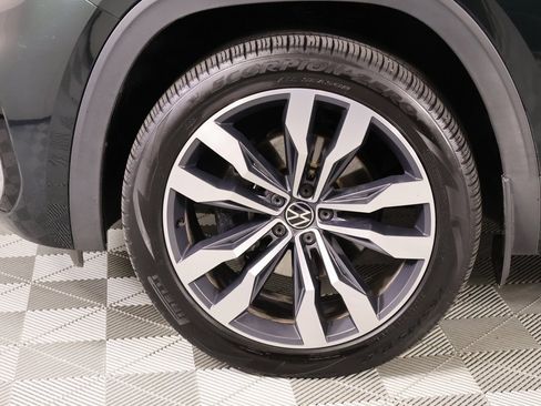 Used 2021 Volkswagen Atlas SEL R-Line image 20