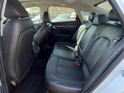Used 2020 Hyundai Sonata Limited FWD image 24