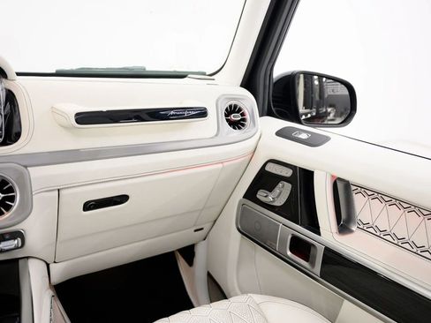 Used 2025 Mercedes-Benz G 63 AMG 4MATIC image 46