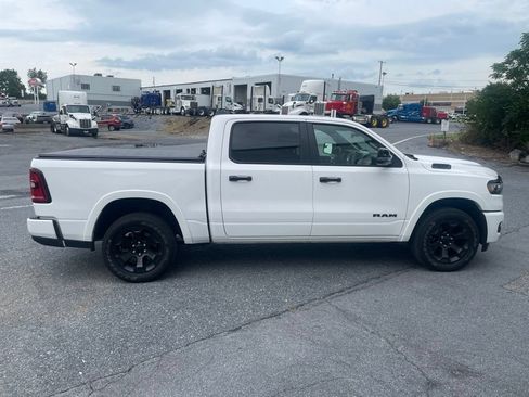 Used 2025 RAM 1500 Big Horn AWD/4WD image 6