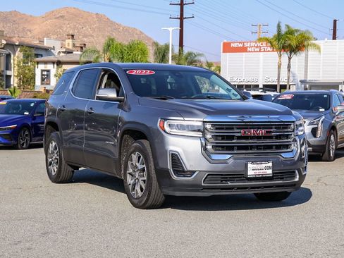 Used 2022 GMC Acadia SLE AWD/4WD image 2