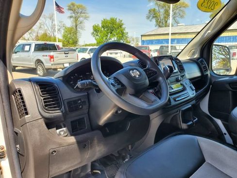 Used 2023 RAM ProMaster 2500 FWD image 9