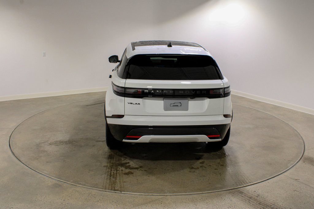 Certified 2026 Land Rover Range Rover Velar Dynamic SE AWD/4WD image 4