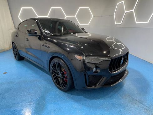 Used 2022 Maserati Levante Modena S AWD/4WD image 14