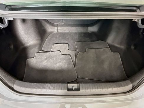 Used 2025 Honda Accord SE image 27