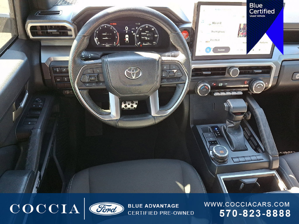 Used 2024 Toyota Tacoma TRD Sport AWD/4WD image 11