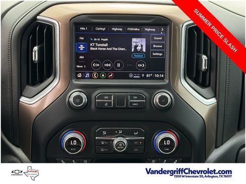 Used 2022 Chevrolet Silverado 1500 High Country w/ Technology Package AWD/4WD image 16