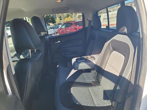 Used 2022 Chevrolet Colorado Z71 image 21