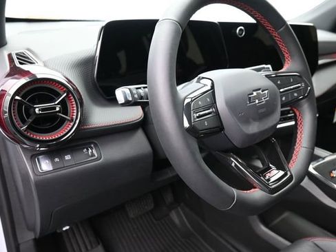 New 2026 Chevrolet Equinox RS FWD image 25