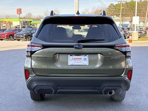 New 2025 Subaru Forester Limited image 5