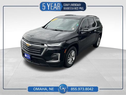 Used 2023 Chevrolet Traverse LT AWD/4WD image 1