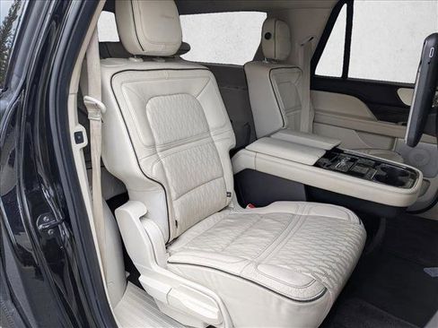 Used 2018 Lincoln Navigator L Black Label w/ Cargo Package image 21