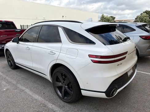 Used 2023 Genesis GV70 3.5T Sport w/ Sport Prestige Package AWD/4WD image 3