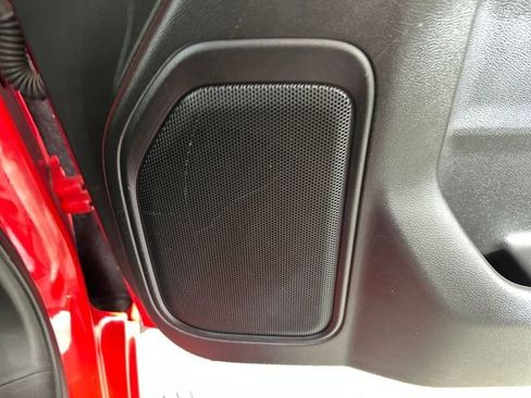 Used 2022 GMC Sierra 1500 SLE image 29