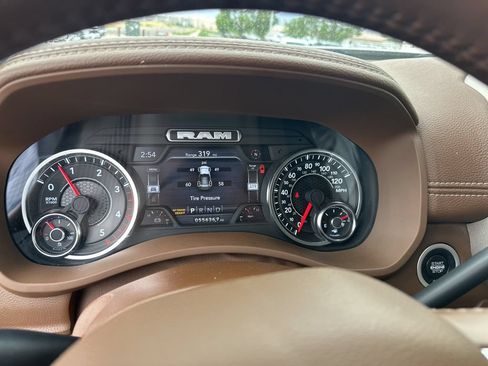 Certified 2023 RAM 3500 Laramie AWD/4WD image 25