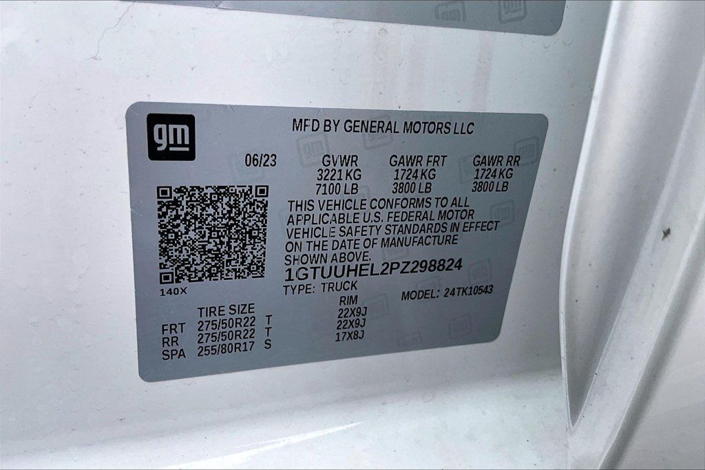 Used 2023 GMC Sierra 1500 Denali Ultimate AWD/4WD image 3