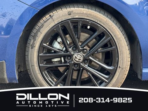 Used 2025 Toyota Camry SE FWD image 25