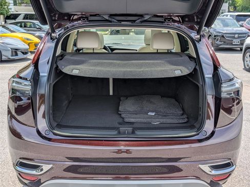 Used 2023 Buick Envision Avenir AWD/4WD image 14