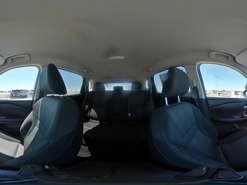 Used 2025 Nissan Rogue SV FWD image 44