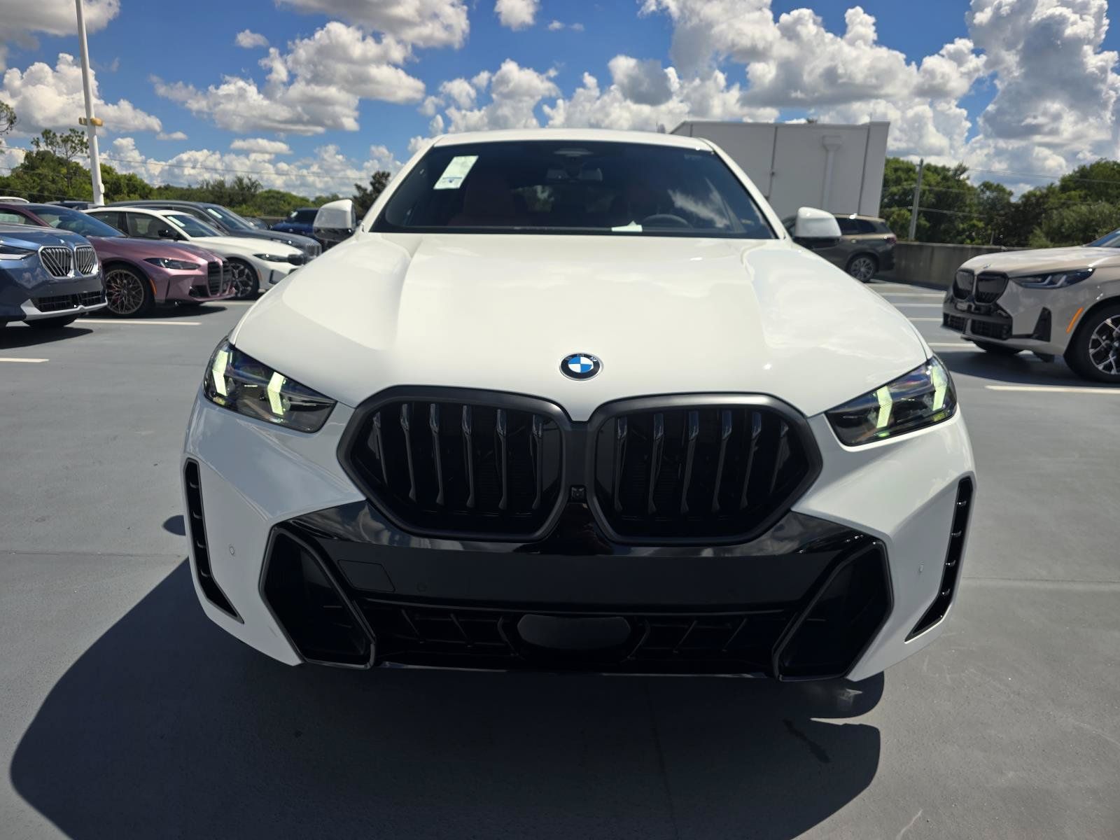 New 2027 BMW X6 xDrive40i w/ Climate Comfort Package AWD/4WD image 2