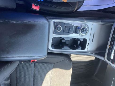 Certified 2022 Ford Explorer XLT AWD/4WD image 20