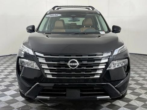 Used 2026 Nissan Rogue Platinum w/ Platinum Premium Package AWD/4WD image 11